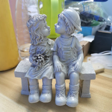 Decorative Friendship Figure Kalsten
