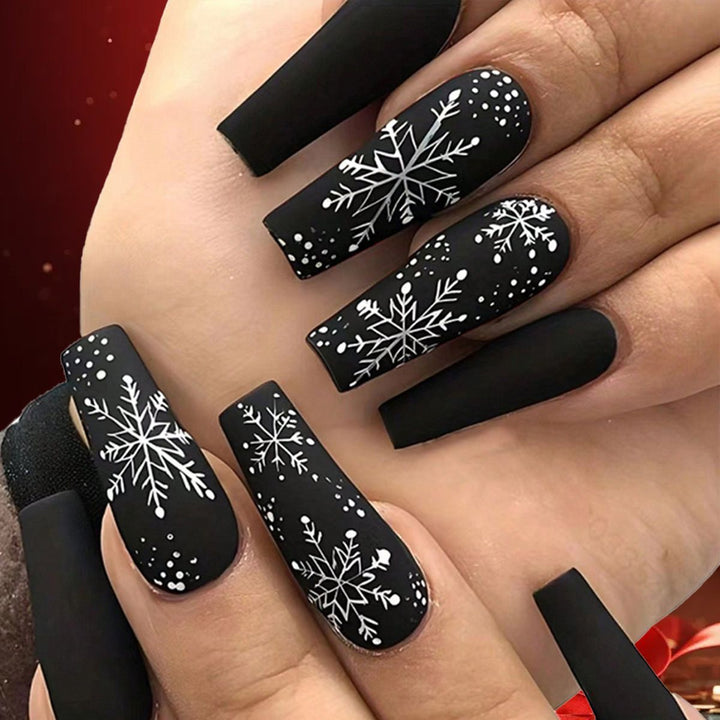 Artistic Winter-Themed Nail Art Design Kalsten