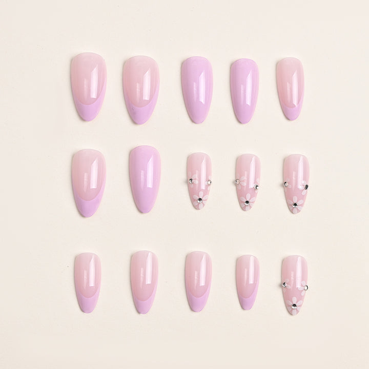 Decorative Floral Press-On Nails Kalsten