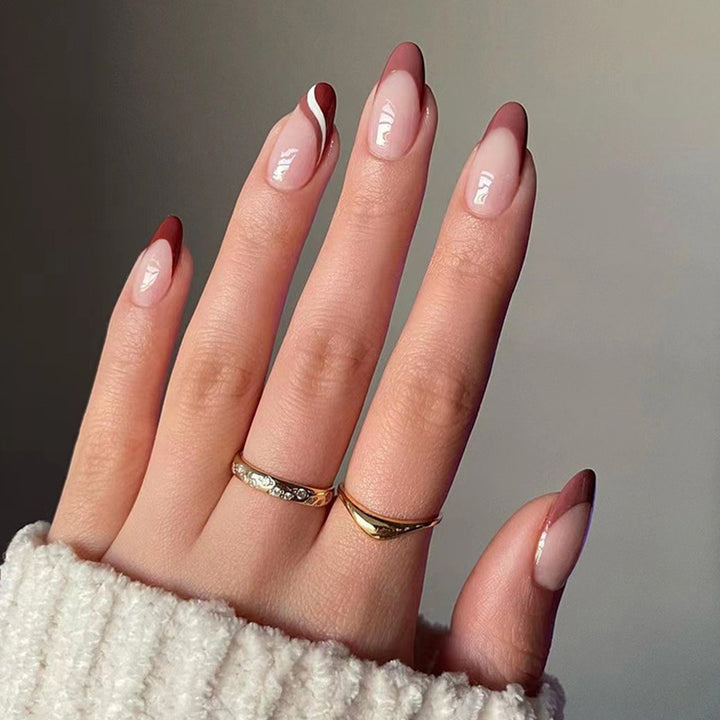 Artful nail decoration with elegant gradient and gloss Kalsten