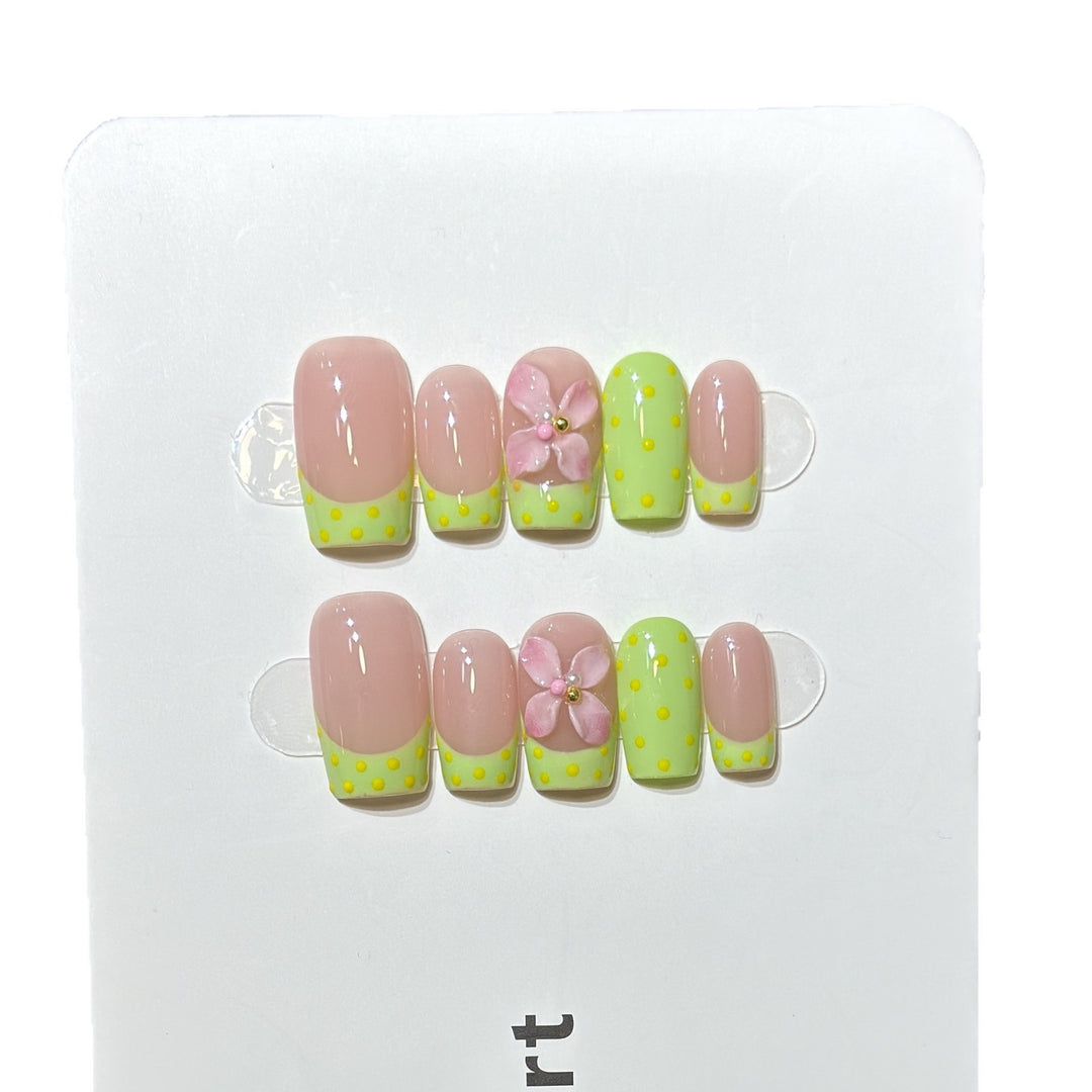 Acrylic Floral Design Press-On Nail Set Kalsten