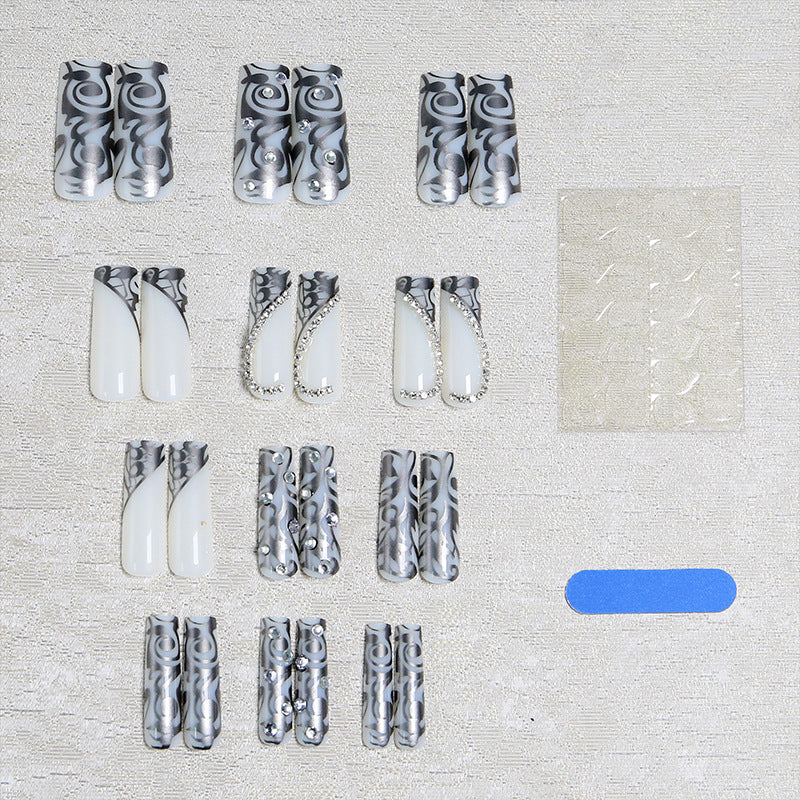 Elegant artificial nails with stylish embellishments Kalsten