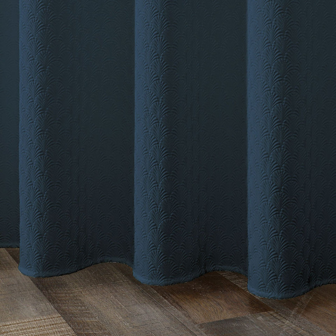 Textured Leaf Motif Shower Curtain Kalsten