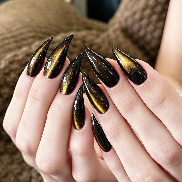 Metallic Glamour Press-On Nail Set