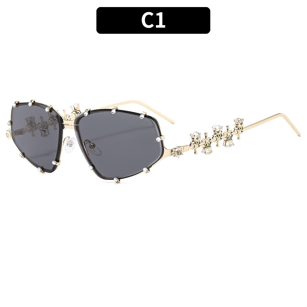 Fashionable Geometric Shield Sunglasses with Rhinestone Accents