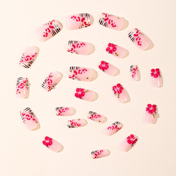 Decorative 3D Nail Extensions Kalsten