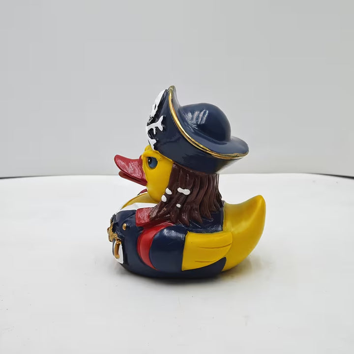 Pirates Duck Figure Kalsten
