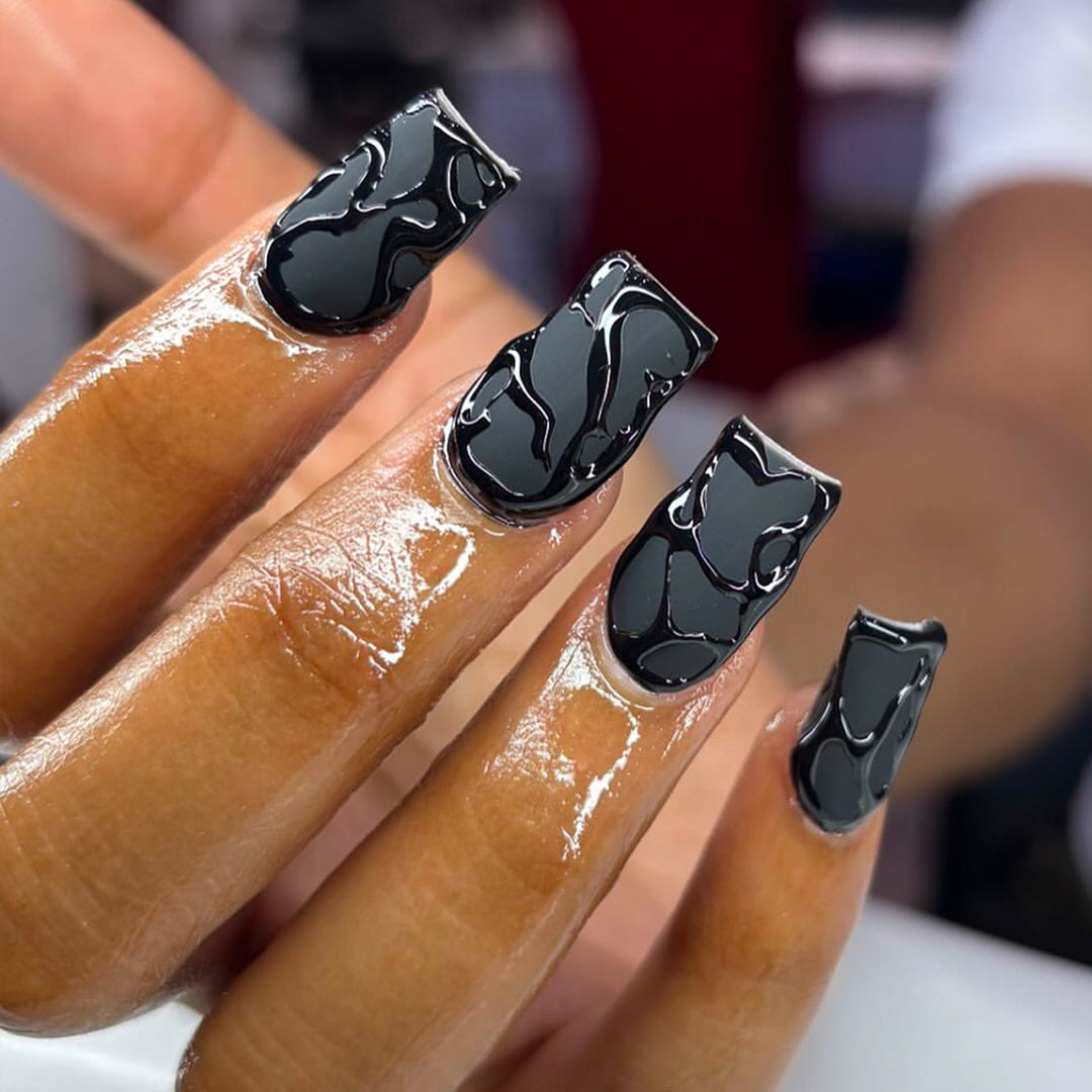 Artificial nails with modern wave pattern Kalsten