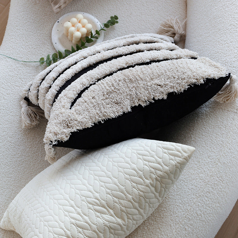 Square quilted cushion cover with cable pattern and cotton blend Kalsten