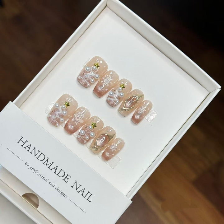 Creative Seasonal Press-On Nail Art Set