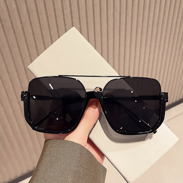 Women oversized sunglasses with elegant, square frame Kalsten