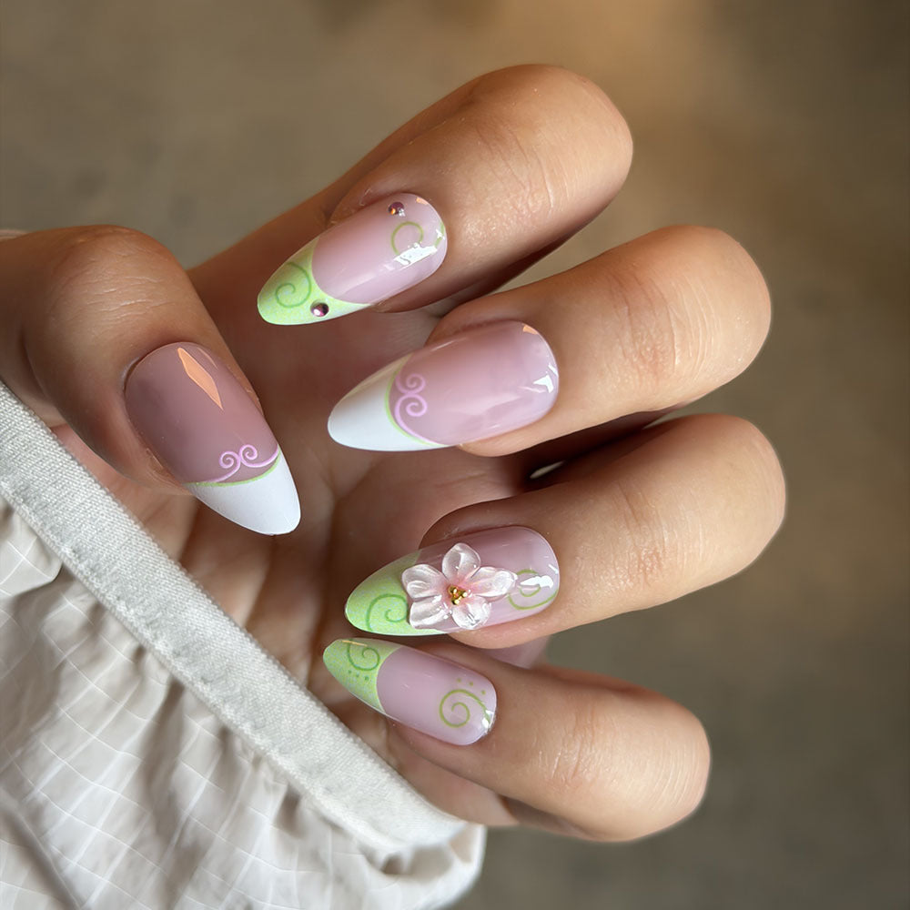 Artistic Floral-Accent Press-On Nail Set Kalsten