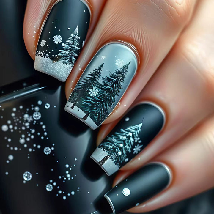 Artificial nails with winter fir tree design Kalsten