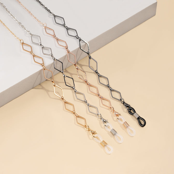 Fashion-Forward Eyewear Chain Kalsten