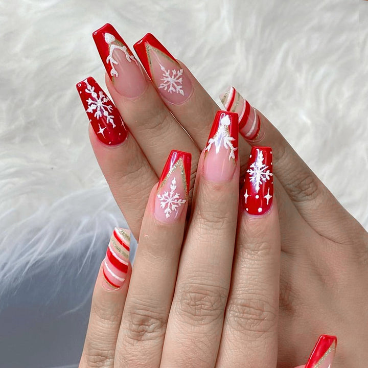 Holiday-Themed Acrylic Nail Art Kalsten