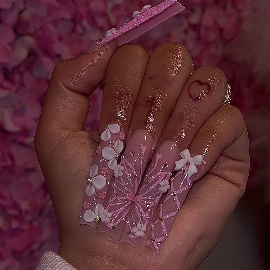 Artistic Floral Press-On Nail Design Kalsten