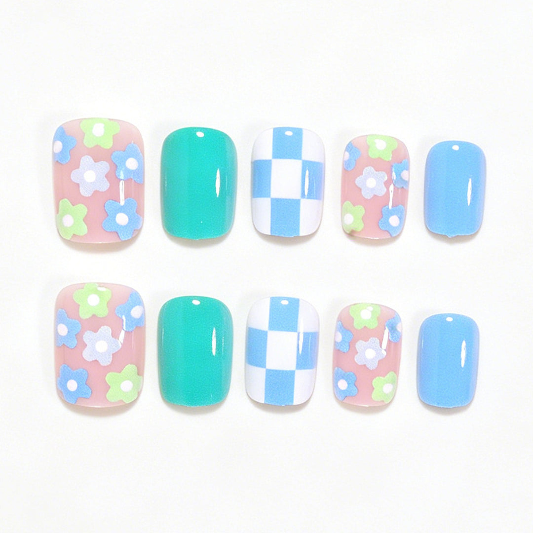 Creative Floral Press-On Nail Art Set Kalsten