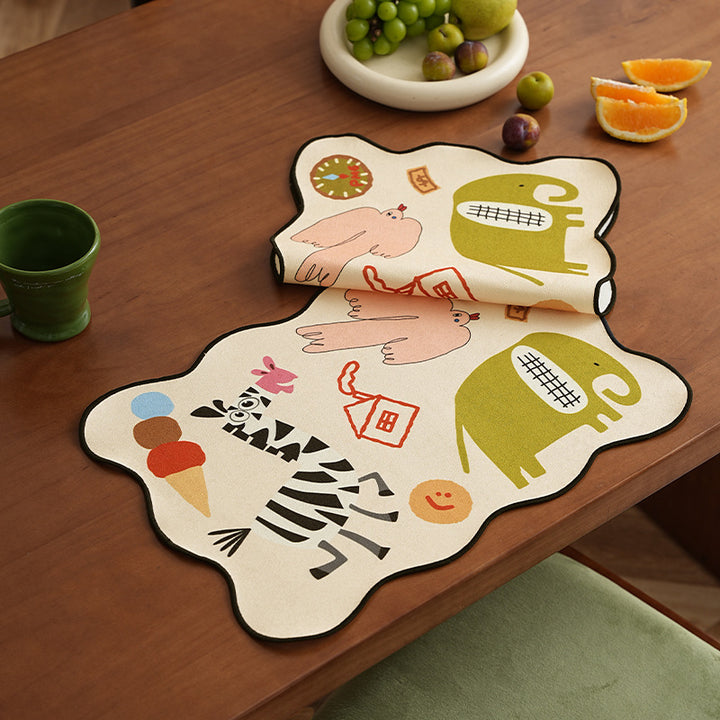 playful kids' placemat made of non-slip washable silicone with animal designs Kalsten