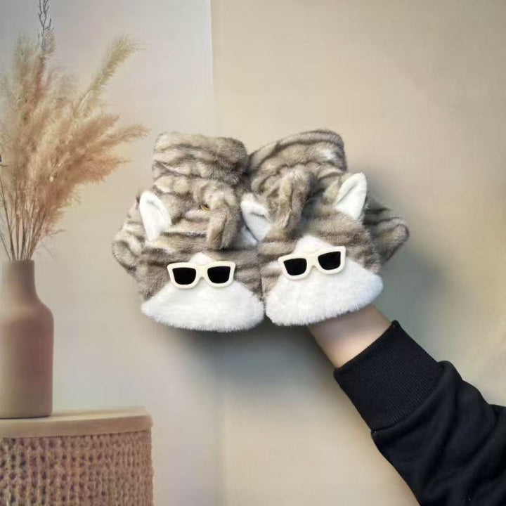 Plush Soccer-Themed Slippers Kalsten