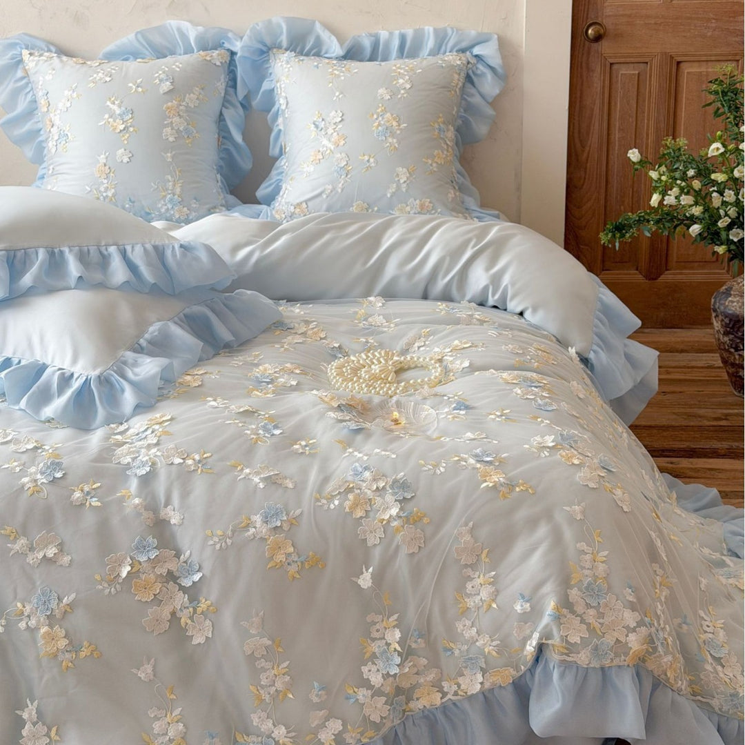 Luxurious satin bed set
