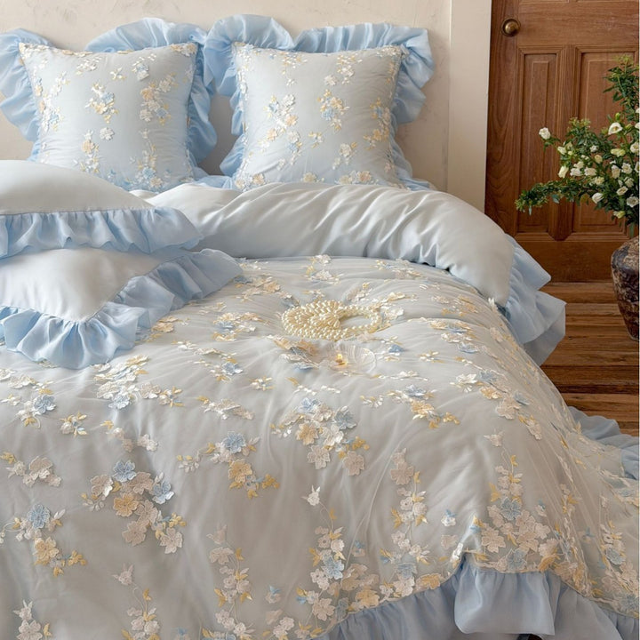 Luxurious satin bed set