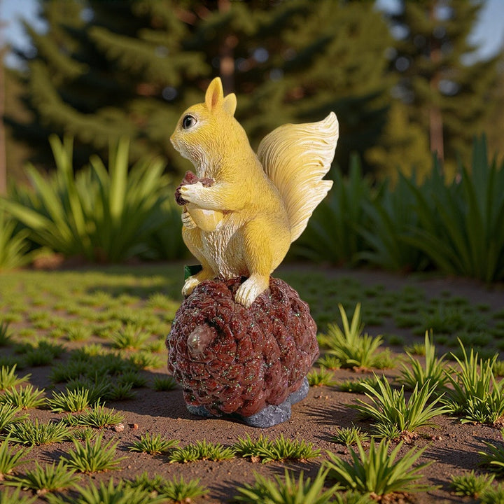 Decorative squirrel sculpture on a cone Kalsten