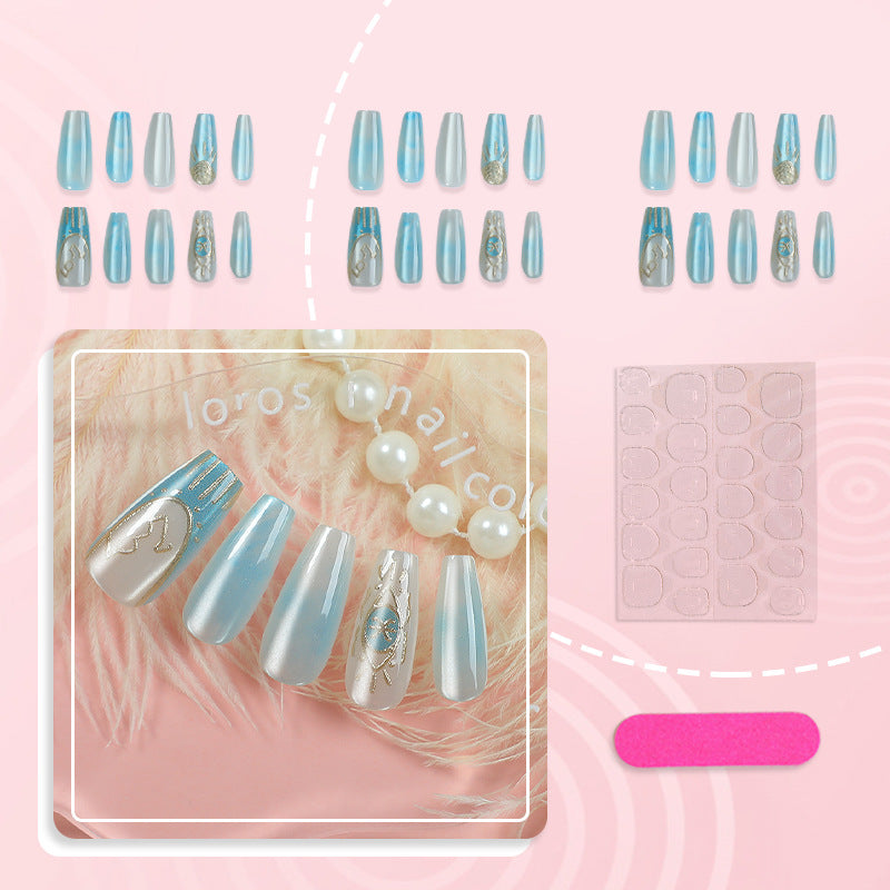 Artistic Press-On Nail Set with Elegant Design