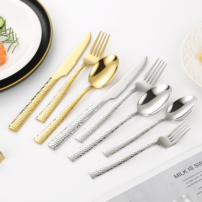 Elegant spoon with unique surface design Kalsten