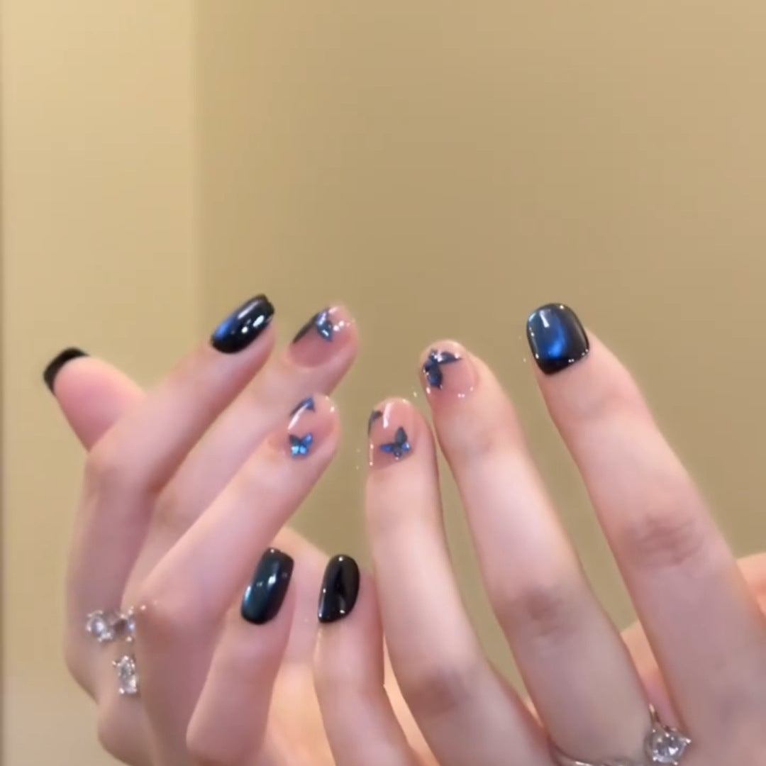 Artificial Nail Art with Glitter and Flower Designs Kalsten