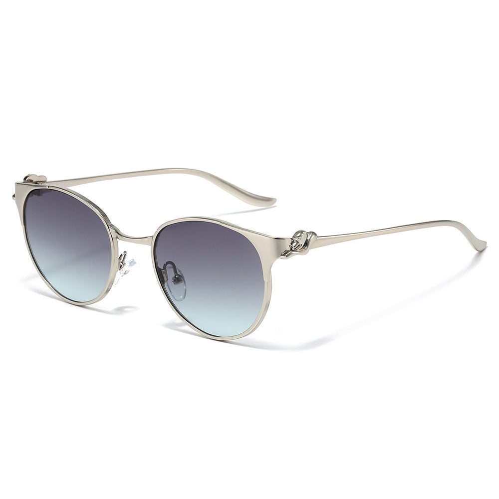 Elegant Cat-Eye Sunglasses with Decorative Gold Accents Kalsten