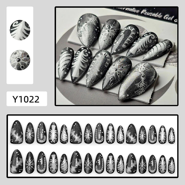 Artificial Nails in Modern Tribal Design Kalsten
