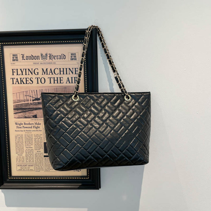 WoQuilted Tote Bag with Chain Handles Kalsten