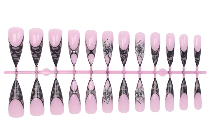 High-quality press-on nails with intricate designs Kalsten