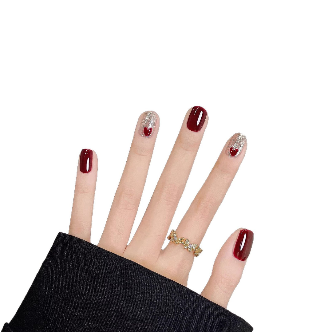 Artistic Heart-Themed Press-On Nail Art Set
