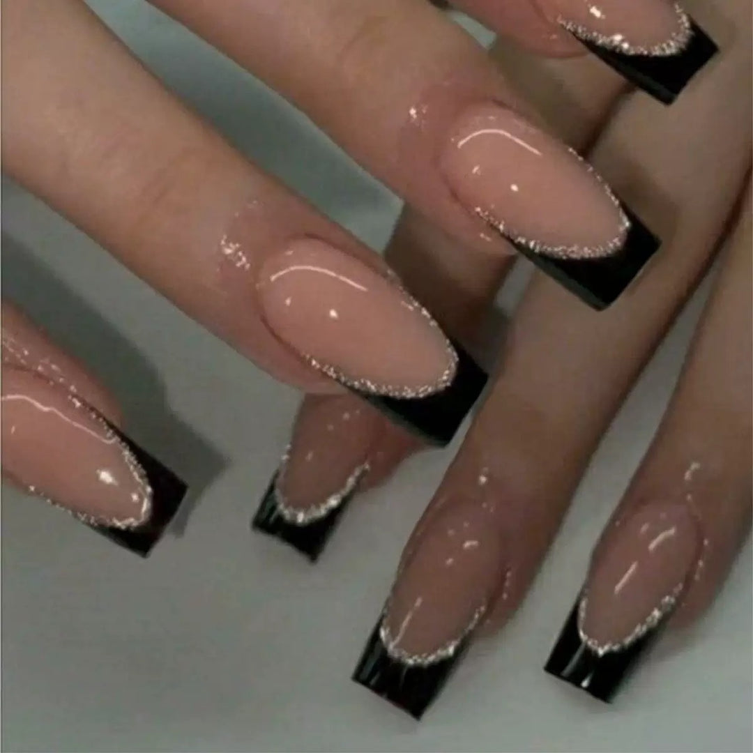 Premium Artificial Nails with Glamorous Design Kalsten