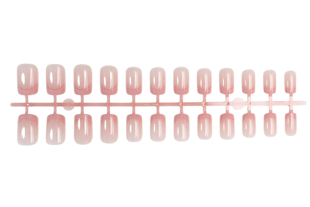 Artificial nail set in elegant ombré design Kalsten