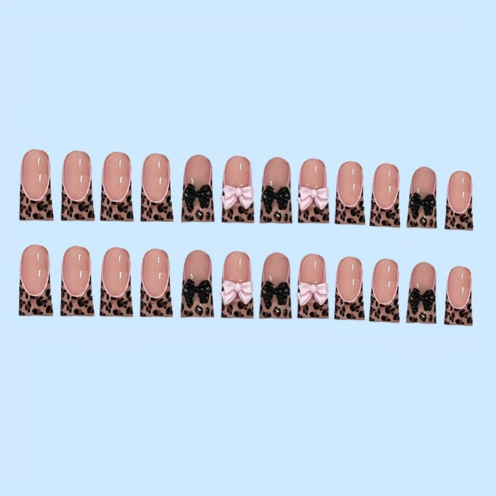 Decorative Leopard Print Press-On Nail Set Kalsten