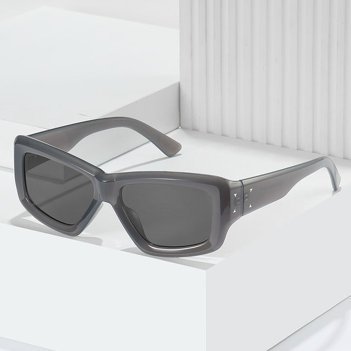 Fashion-Forward Oversized Angular Sunglasses Kalsten