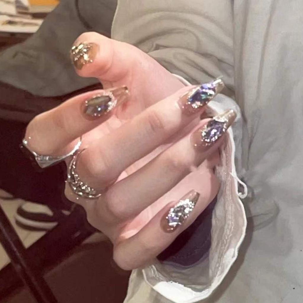 Glamorous Nail Art Press-On Set Kalsten