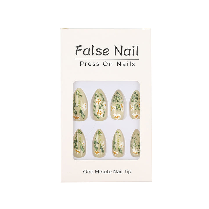 Handmade art nails with floral accents Kalsten