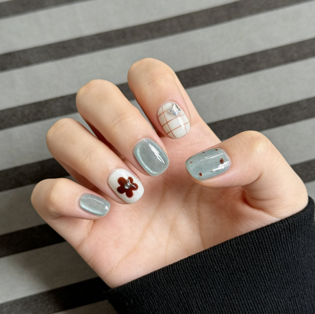 Artistic Press-On Nail Art Set  1791773135