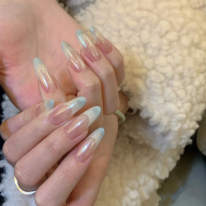 Premium Artificial Nails with Elegant Ombre Effect Kalsten