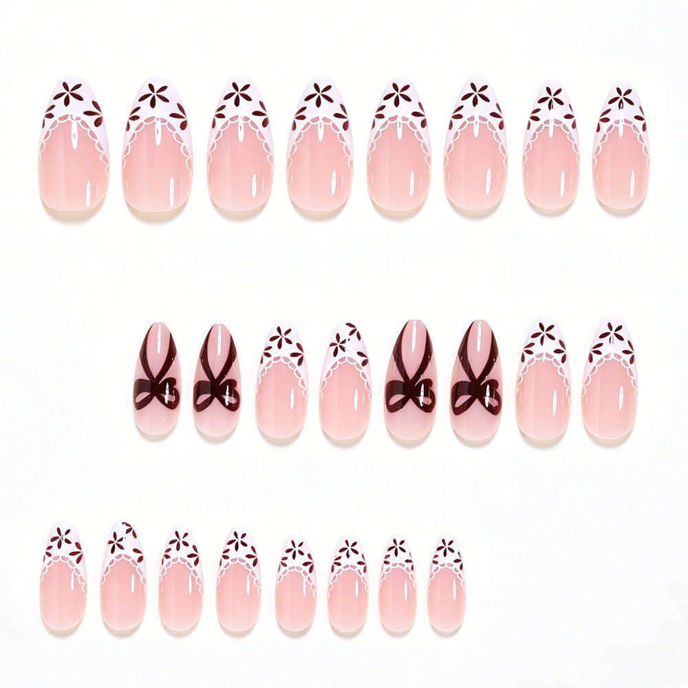 Elegant Floral Accent Press-On Nail Art Kalsten