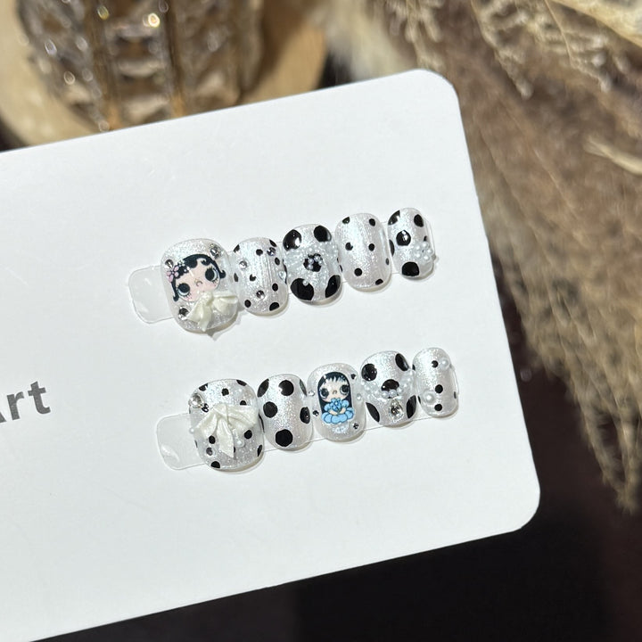 Whimsical Character Press-On Nail Art Set Kalsten