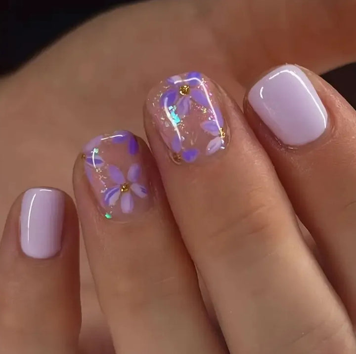 Floral-Themed Nail Art Set Kalsten
