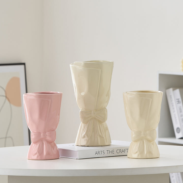 Elegant ceramic flower vase Kalsten