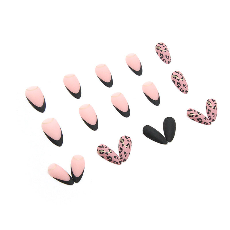 Artistic Heart-Accent Press-On Nail Set Kalsten