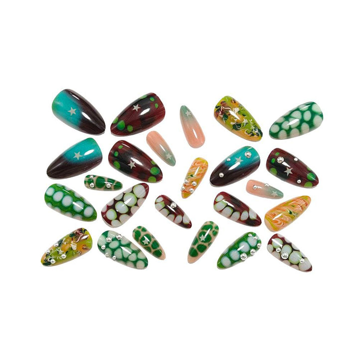 Creative artificial nails with 3D details and unique color accents Kalsten