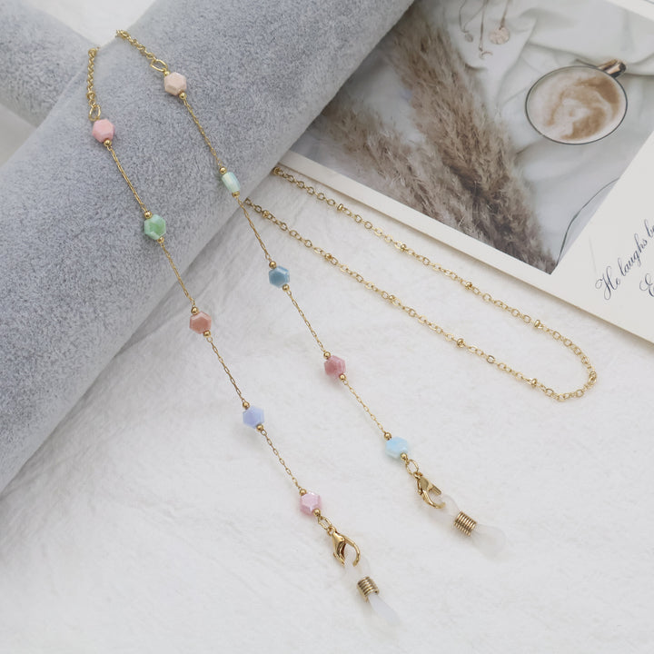 Elegant Gold Chain Necklace with Gemstones Kalsten
