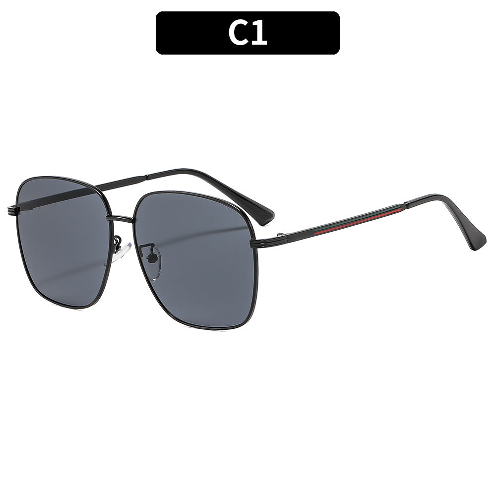 Chic Oversized Square Frame Sunglasses